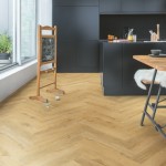 ПВХ плитка для пола Quick-Step Vinyl Flex Herringbone (классическая елка) Дуб осенний медовый (Fall oak honey) коллекция Pristine SGHBC20333