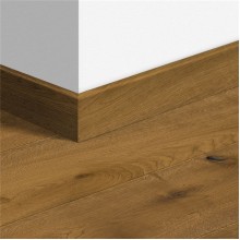 МДФ плинтус Quick-Step QSWPPSKR01625 в цвет декоров паркетной доски IMP1625 / INT3902 / CAS3897S